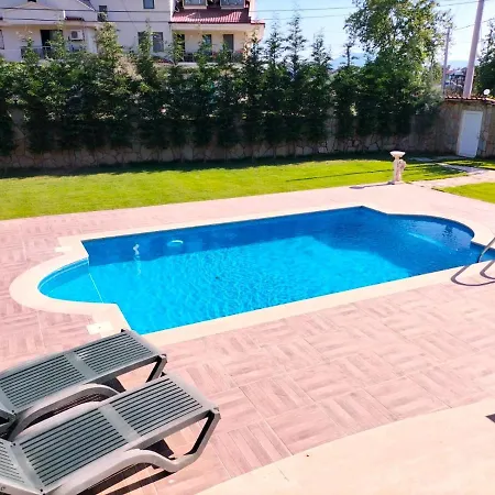 Koycegiz'de Bagimsiz Havuzlu Luks Villa: Bulbul Βίλα *