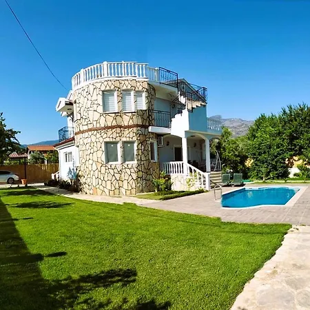 Koycegiz'de Bagimsiz Havuzlu Luks Villa: Bulbul