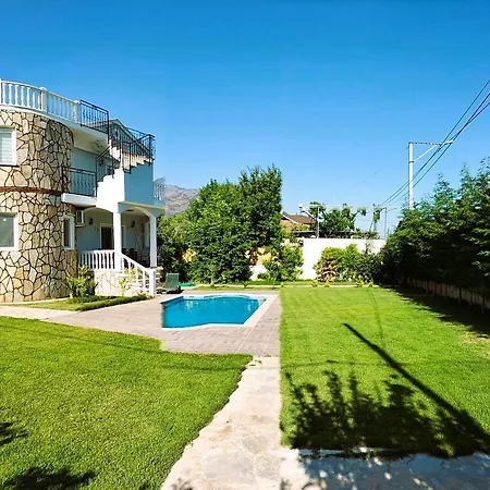 Βίλα Koycegiz'de Bagimsiz Havuzlu Luks Villa: Bulbul