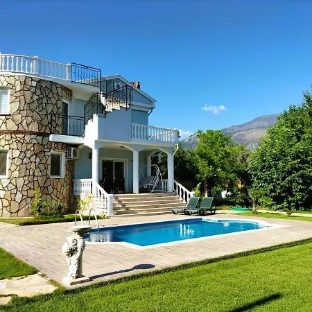Koycegiz'de Bagimsiz Havuzlu Luks Villa: Bulbul Koycegiz (Mugla)