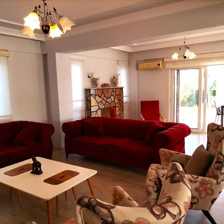 Koycegiz'de Bagimsiz Havuzlu Luks Villa: Bulbul