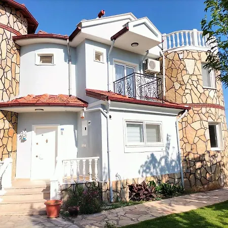 Koycegiz'de Bagimsiz Havuzlu Luks Villa: Bulbul Βίλα