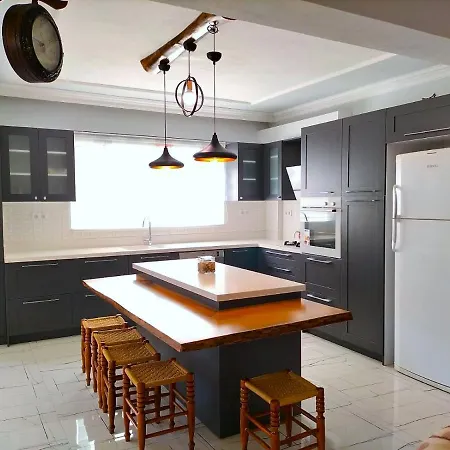 Koycegiz'de Bagimsiz Havuzlu Luks Villa: Bulbul *